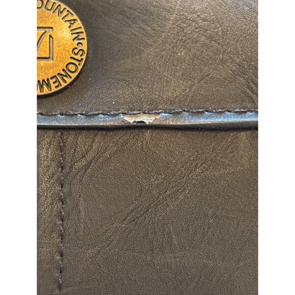 Stone Mountain Black Leather Wallet With Multiple Card Slots & Zippered Pockets - Picture 7 of 10